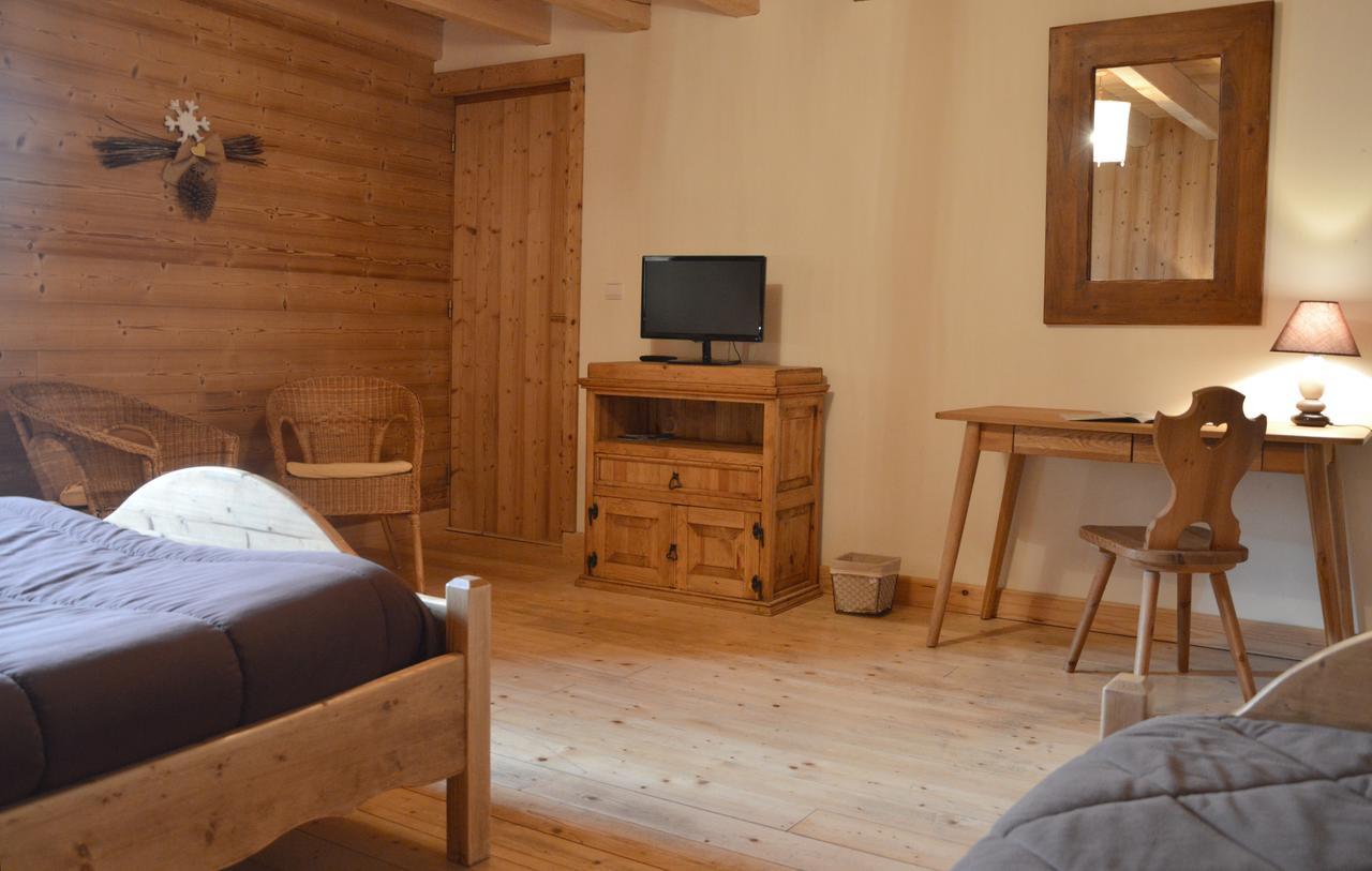 Chambre D'Hotes Les Pralets Saint-Eustache Kültér fotó